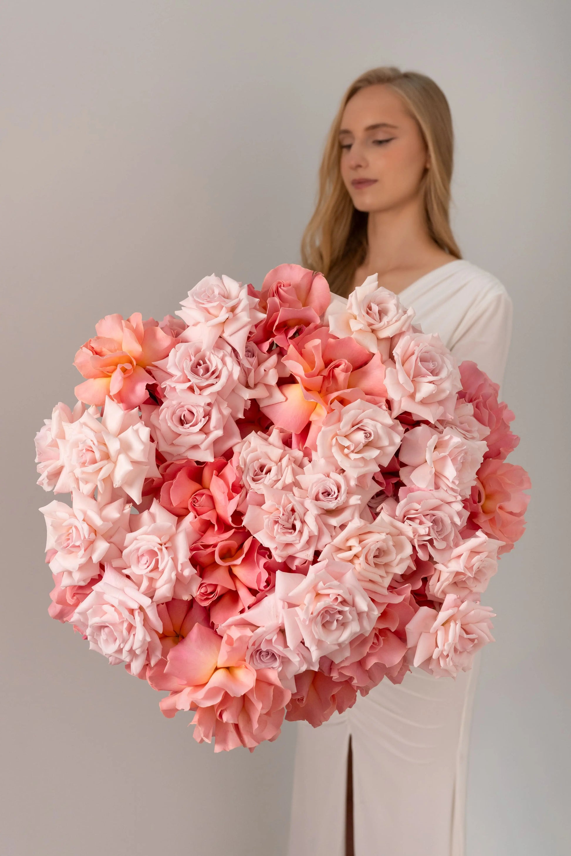 باقة من الورود الفرنسية سويت إسكيمو وهيرموسا 